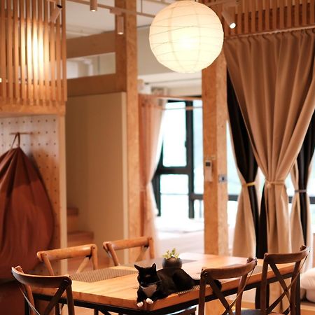 Toucheng Happyhouse頭城黑皮家 附早餐 Lägenhet Exteriör bild