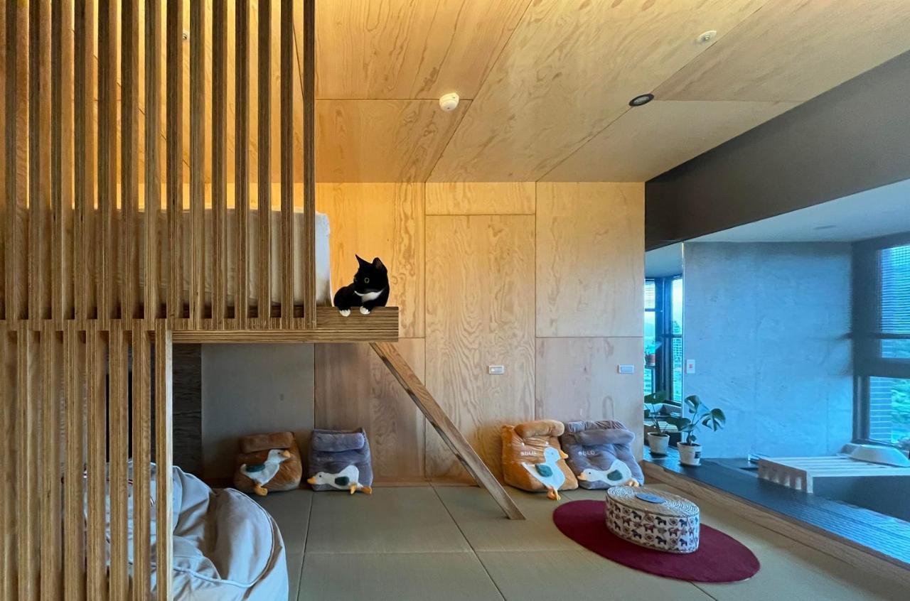 Toucheng Happyhouse頭城黑皮家 附早餐 Lägenhet Exteriör bild