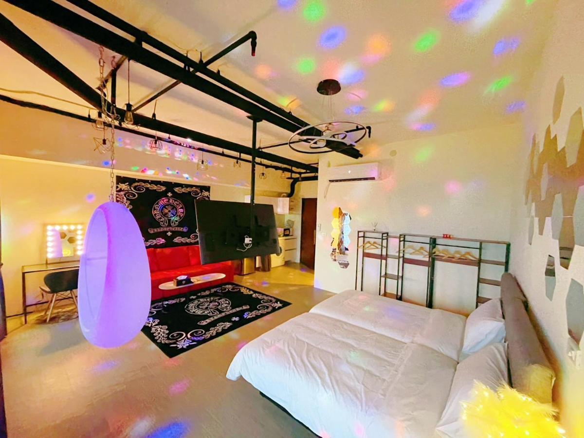 Toucheng Happyhouse頭城黑皮家 附早餐 Lägenhet Exteriör bild