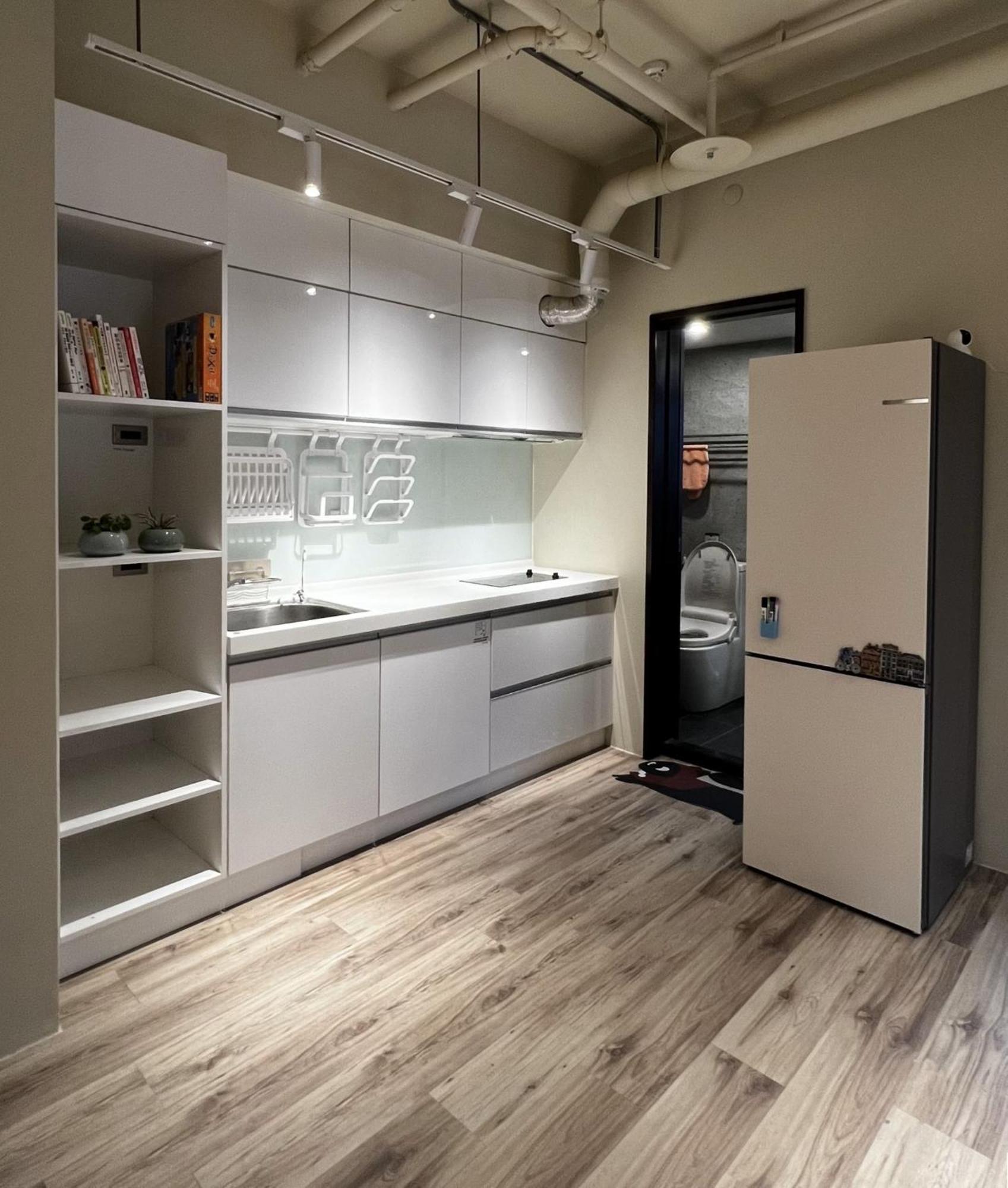 Toucheng Happyhouse頭城黑皮家 附早餐 Lägenhet Exteriör bild